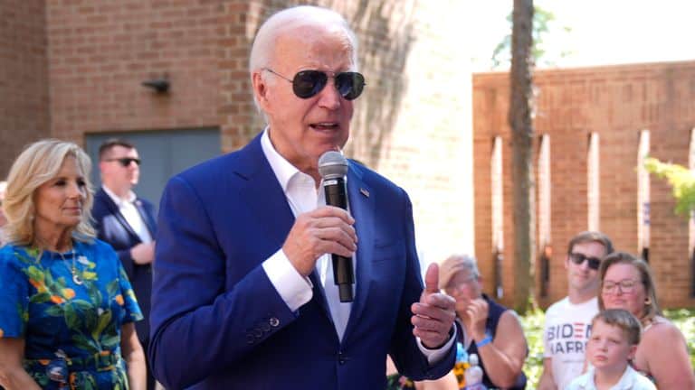 US President Biden Isolates After Testing Positive for COVID-19